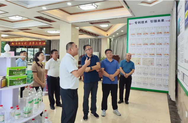  梧州市人大常委會副主任宋彤宇一行蒞臨集團調研指導 