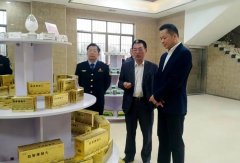 梧州市委常委、政法委書(shū)記鄧旭升蒞臨強(qiáng)壽集團(tuán)調(diào)研指導(dǎo)